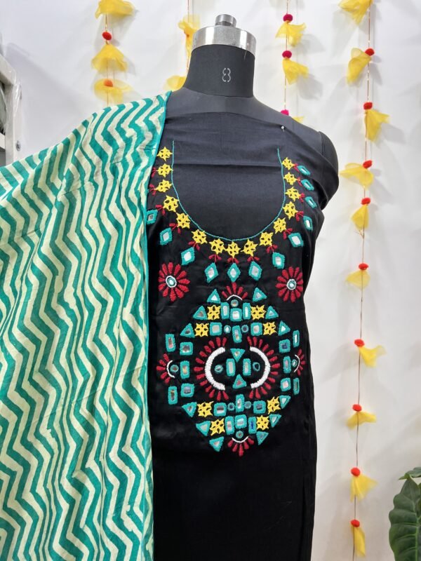 Kurta - Image 3