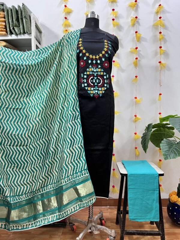Dupatta - Image 12